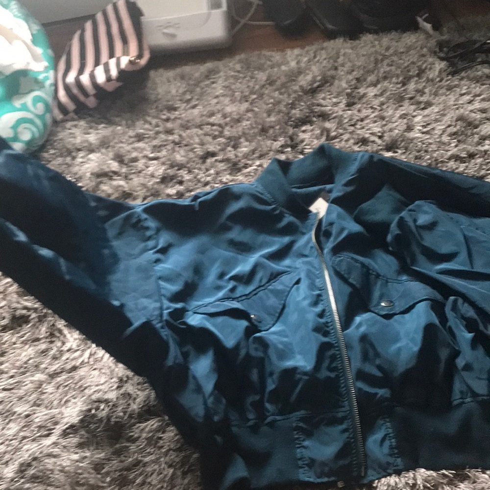 bomber jacket - Picture 2 of 4